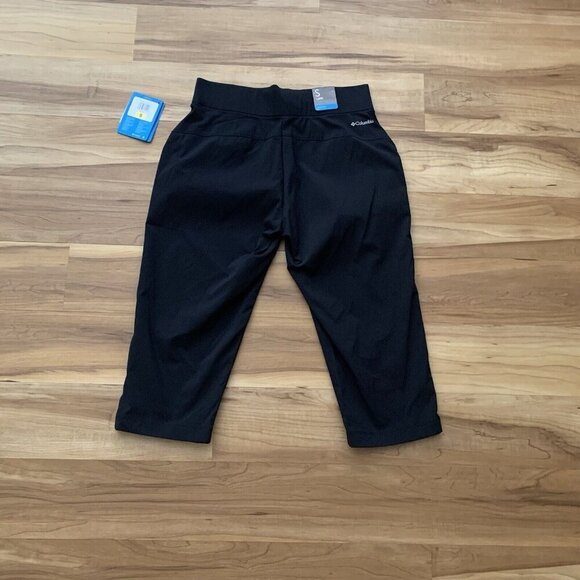 Columbia Women’s Active Fit Omni-Shield Pull-On Capri Pants Black Small NWT - Picture 2 of 11